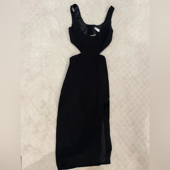 Lovers and Friends Titus Midi Dress in Black - Picture 3 of 5